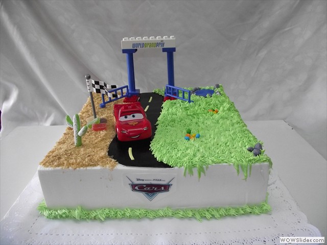 torta-decoracion-especial-cars2